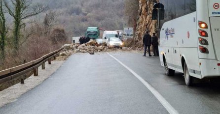 Stanje na putevima u BiH: Ponovo povećana opasnost od odrona