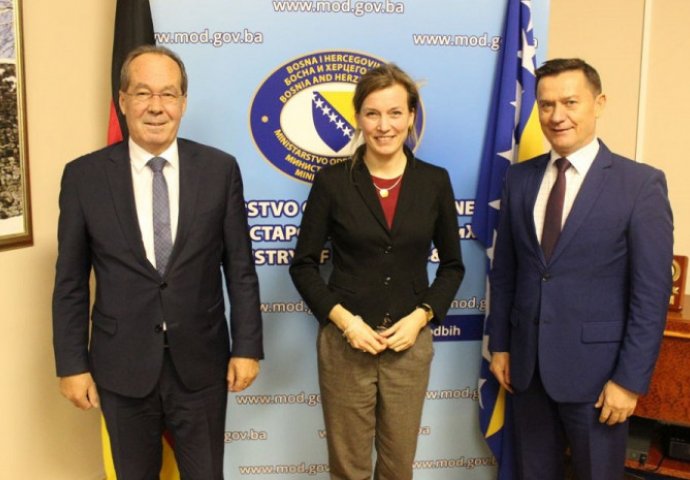 Podžić i Mašović sa predstavnicima delegacije Njemačke: Razgovarano o vojnoj saradnji, EU i NATO putu BiH