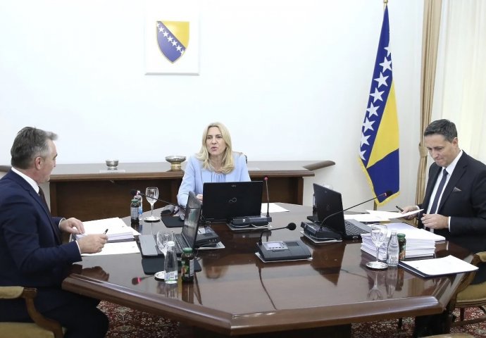 KOMŠIĆ BIO PROTIV: Predsjedništvo BiH imenovalo Borjanu Krišto za mandatarku Vijeća ministara