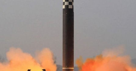 Sjeverna Koreja ponovo ispalila balističke rakete prema moru