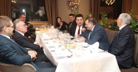 Dodik odveo ruskog ambasadora na Jahorinu, družili se na večeri u hotelu Vlade RS-a