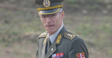 RAFALNA PALJBA U ZUBINOM POTOKU (VIDEO): General Mojsilović, poslije sastanka sa predsjednikom Vučićem, hitno krenuo u Rašku