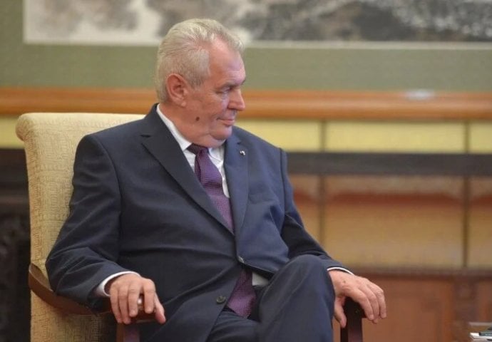 Češki predsjednik Miloš Zeman nekoć je slovio za "pro-ruskog" predsjednika, no to očito više nije slučaj - sad poziva na jačanje vojne potpore za Ukrajinu te ističe kako će Rusija morati napustiti okupirane teritorije