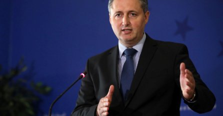 Denis Bećirović: "BiH i državna imovina su svetinje koje ne mogu biti predmet političke trgovine"