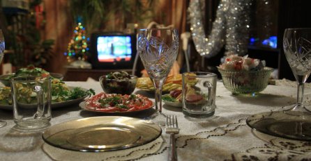 JELOVNIK ZA NOVU GODINU: Hrana koja se obavezno spremala u Jugoslaviji, a mi smo zaboravili na nju