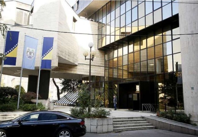 Ako se ne usvoji federalni budžet, nema najavljenog povećanja penzija ni isplate dječijeg dodatka