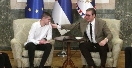 Vučić mladiću uhapšenom u Prištini ponudio da bira posao u Vladi Srbije