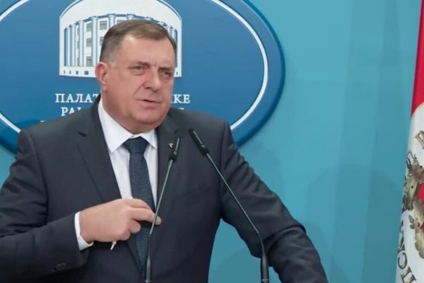 Dodik: Bakir Izetbegović laže, zamišlja istoriju kao mali Đokica