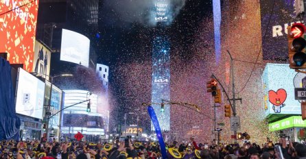 Stanovnici Njujorka ušli u 2023. godinu, Nova godina se još iščekuje u pojedinim dijelovima SAD-a