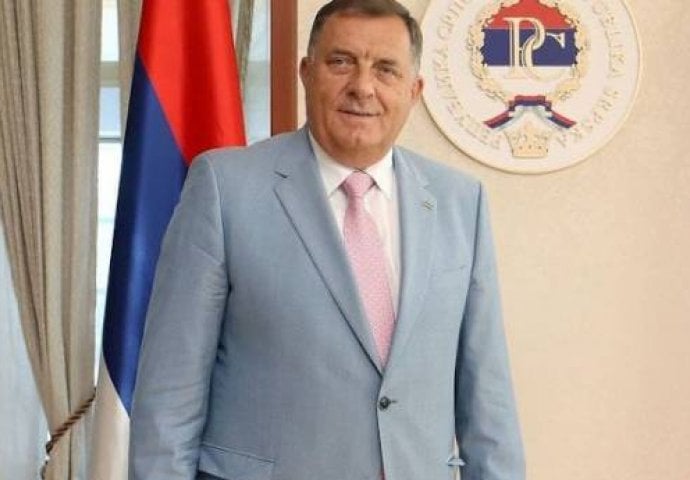 Dodik nikad vulgarniji: Schmidt laže, da ne kažem da se*e