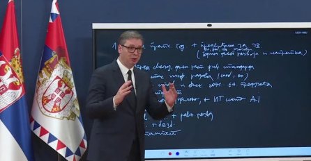 PRODAJE SAMO MAGLU SRBIMA? Vučić slavodobitno: Devet zemalja povuklo priznanje Kosova, među njima i Libija!