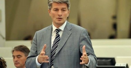 MEHMEDOVIĆ SASVIM ISKRENO: Opasne namjere iz Srbije, potrebna hitna reakcija i adekvatan odgovor!