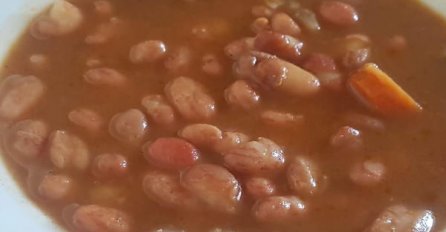 Nema zdravije zaprške: Umjesto brašna samo dodajte ovo, zgusne i pojača okus