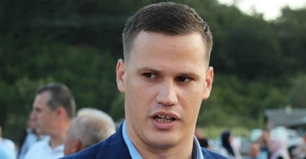 IRFAN HALILAGIĆ UZBURKAO JAVNOST: Premijer Tuzlanskog kantona otkrio zbog čega je najavio nabavku transportera…