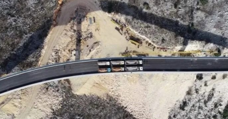 Prvi kamioni prešli preko nove megagrađevine u BiH