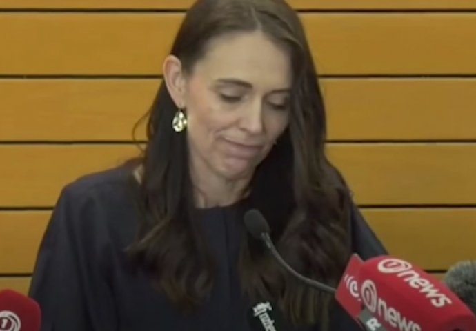 Šok iz Novog Zelanda - premijerka Jacinda Ardern, čija vladavina se istaknula po empatiji, daje ostavku, ističe da više nema snage za ovaj posao te da je "samo čovjek"