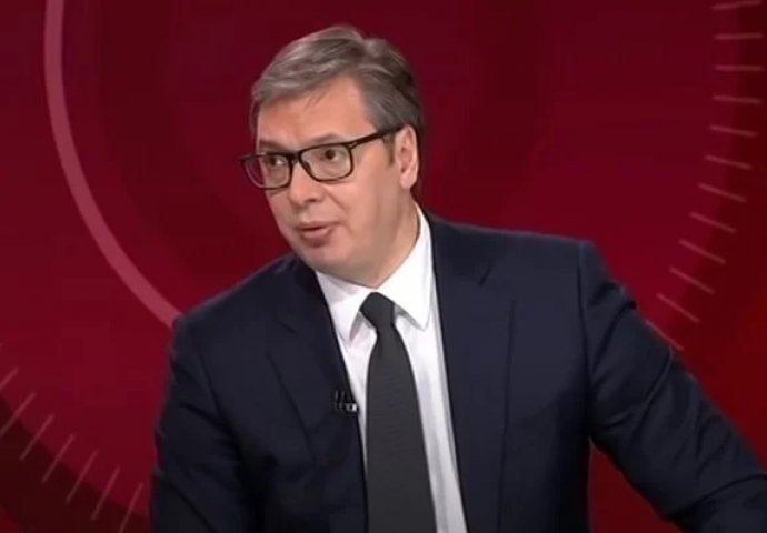 Aleksandar Vučić u intervjuu za Bloomberg o odnosu prema Rusiji i ratu u Ukrajini: "Za nas je Krim Ukrajina, Donbas je Ukrajina – tako će i ostati"