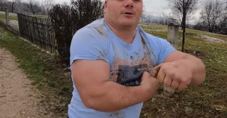 JAČI OD KONJA, UMIVA SE SNIJEGOM, NOSI SAMO BOKSERICE: Gore mreže zbog "BOSANSKOG HULKA", a ima jednu ŽELJU (VIDEO)