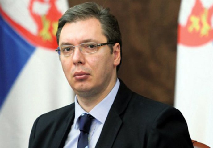 Aleksandar Vučić u skupštini Srbije pričao o snajperu iznad Sarajeva