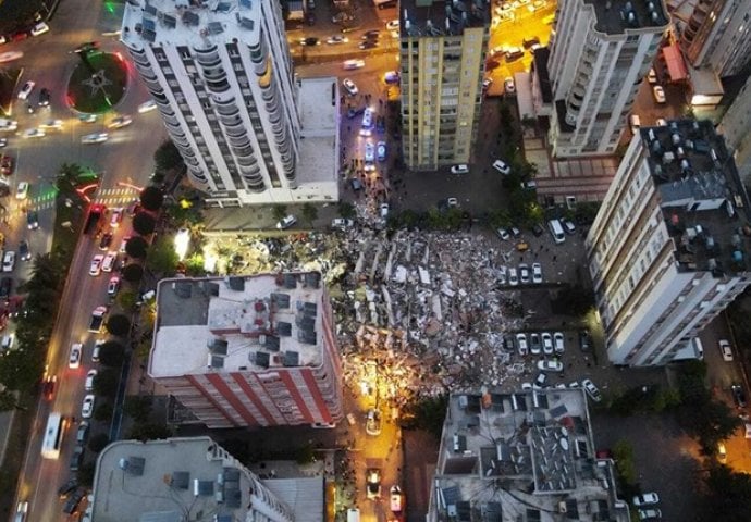 FOTO: Slike iz zraka: Neboderi sravnjeni sa zemljom u Turskoj