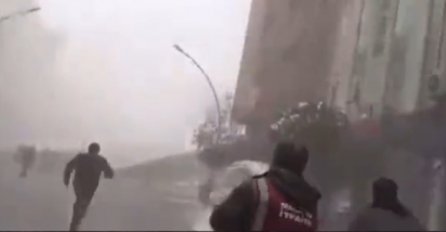VIDEO Stižu snimke nakon novog potresa u Turskoj, ljudi panično bježe kroz ruševine