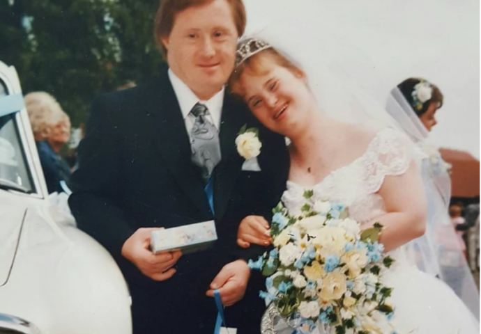 Moja sestra se 1995. udala, a i ONA I MUŽ IMAJU DOWNOV SINDROM:  Svi su nam govorili daTREBA ZABRANITI VJENČANJE, a evo kako žive 27 godina kasnije