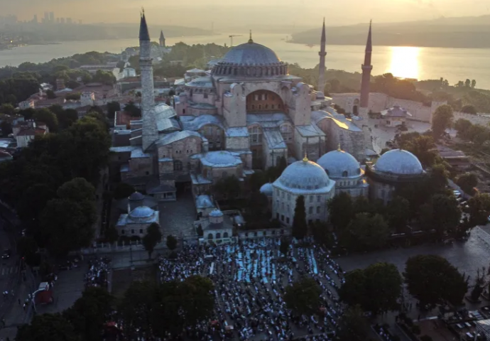 STRUČNJACI POSLALI UPOZORENJE ZA ISTANBUL: Evo šta prognoziraju