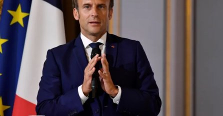 Macron: Želim ruski poraz, no rat će završiti samo pregovorima