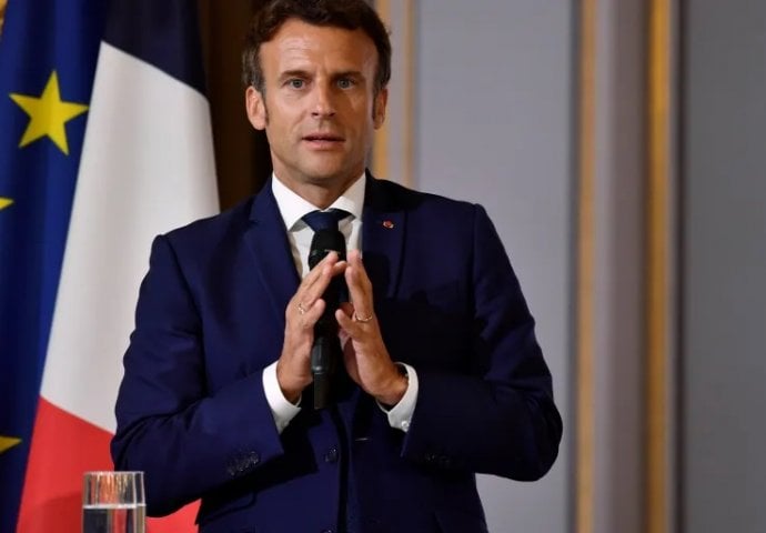 Macron: Želim ruski poraz, no rat će završiti samo pregovorima