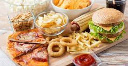 MAKSIMALNO IH IZBJEGAVAJTE: Kardiolog upozorio na najgore priloge iz restorana brze hrane