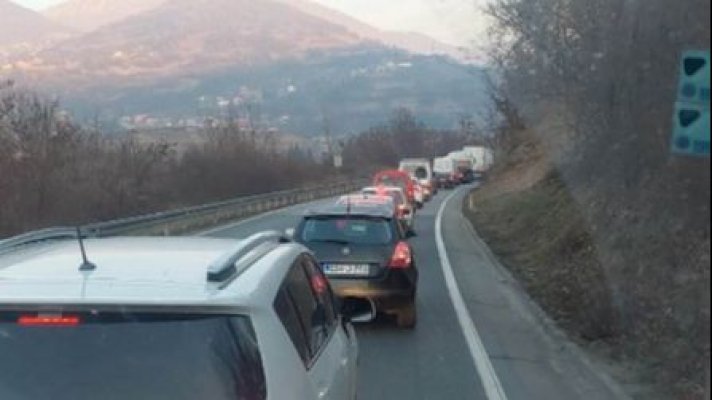 1f0744fa-aa48-4936-a1be-c1f4ab934832