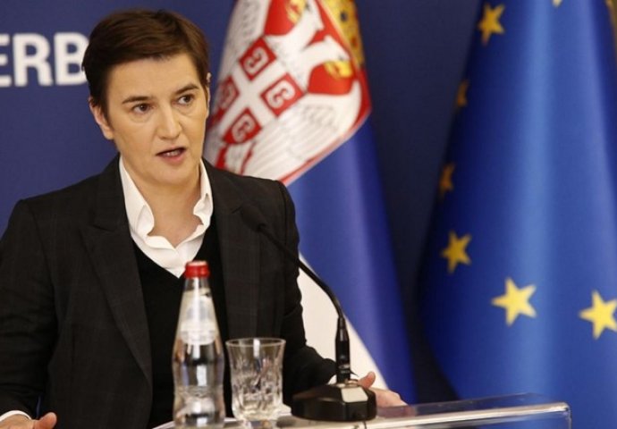 Brnabić: Srbija se naoružava defenzivnim oružjem jer želi odvratiti svaku prijetnju