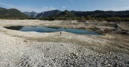 Francuska u pripravnosti zbog rizika od suše: Ugrožena prijestolnica parfema