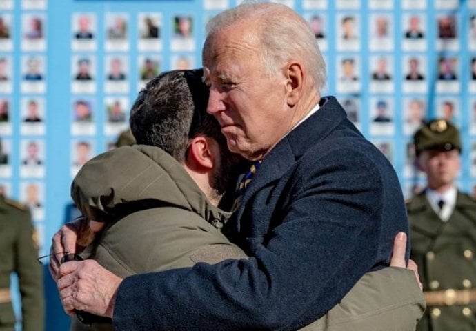 Biden na Twitteru:  Putin je mislio da će brzo uzeti Kijev, a onda je upoznao hrabrost Ukrajinaca