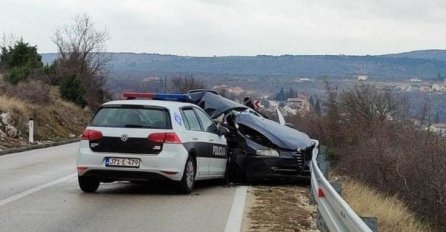 Tragedija kod Mostara: U žestokom sudaru policijskog vozila i Alfa Romea poginula jedna osoba