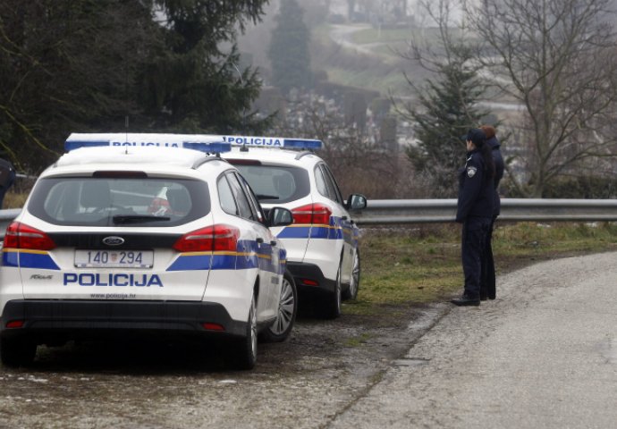 ‘POLICAJKA MI JE SLOMILA ČELJUST’! Zvonimir tvrdi da je napadnut bez razloga, dobio potres mozga: ‘Lice joj je bilo izobličeno, iz očiju isijavao bijes’