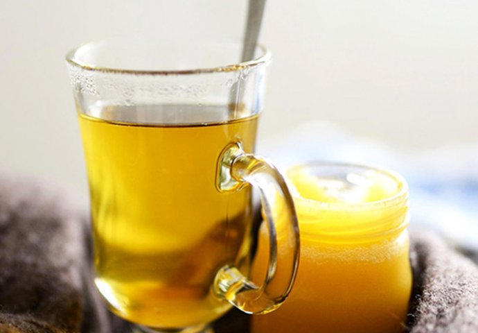 Pijte mješavinu meda i jabučnog sirćeta ujutro na prazan želudac: UČINAK NA ORGANIZAM JE NEVJEROJATAN!, PREPORODIĆETE SE U ROKU OD 10 DANA