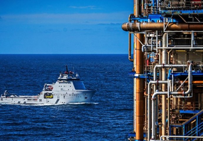 Cijene nafte su blizu 84 dolara