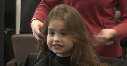 Kristijan (7) donirao kosu djeci oboljeloj od raka: 'MAMA, ŽELIM DA BUDU SRETNI ŠTO IMAJU KOSU' (VIDEO)