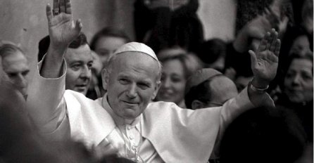 POLJSKI NOVINAR TVRDI: Papa Wojtyla zataškao zlostavljanje djece iz ovog razloga