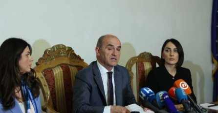 Detalji s press konferencije Rifata Škrijelja: Senat je donio odluku da poništi akademsko zvanje Sebiji Izetbegović