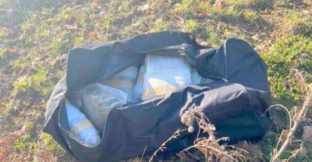 SLUČAJ KOD TREBINJA IZNENADIO BH. JAVNOST: Pronađena puna torba ove opojne supstance