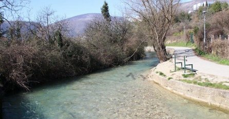 Mostar: U naselju gdje je kuća Dragana Čovića pronađen okvir automatske puške