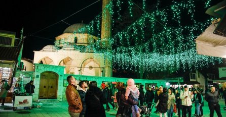 SVEČANO UKRAŠENA BAŠČARŠIJA POVODOM RAMAZANA: Mubarek mjesec i najdraži gost u kući i srcu muslimana: POGLEDAJTE FOTOGRAFIJE