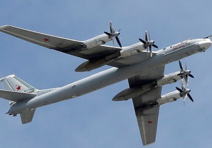 Japanski premijer stigao u Ukrajinu, ruski bombarderi kružili iznad Japanskog mora