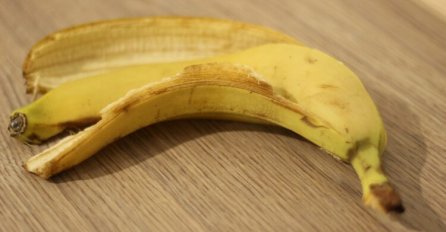 Bacate je u smeće, a niste svjesni koliko je zdrava: Evo kako možete iskoristiti koru od banane