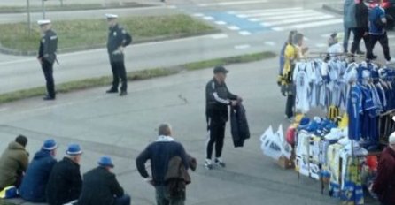 EUFORIJA POLAKO RASTE PRED UTAKMICU: Navijači BiH se počinju okupljati u Zenici