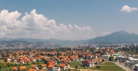 Vozačica na Ilidži udarila dijete (13), nanijela mu povrede opasne po život