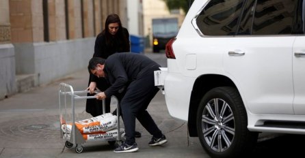 NJEGOVO IME JE APSOLUTNO ZABRANJENO U TURSKOJ: Danas u SAD-u radi dva posla kako bi preživio, a do jučer je bio IKONA