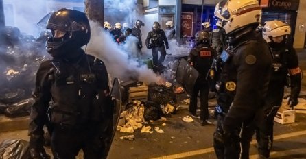 Danas novi protesti u Francuskoj: U Parizu se nagomilalo gotovo 8000 tona smeća